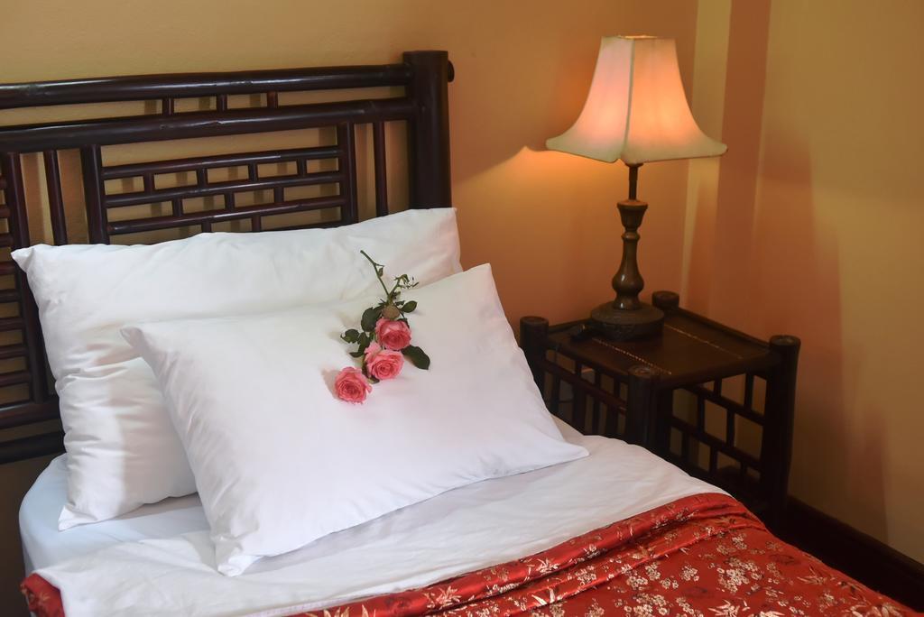 Hotel Garden Queen Ханой Екстериор снимка