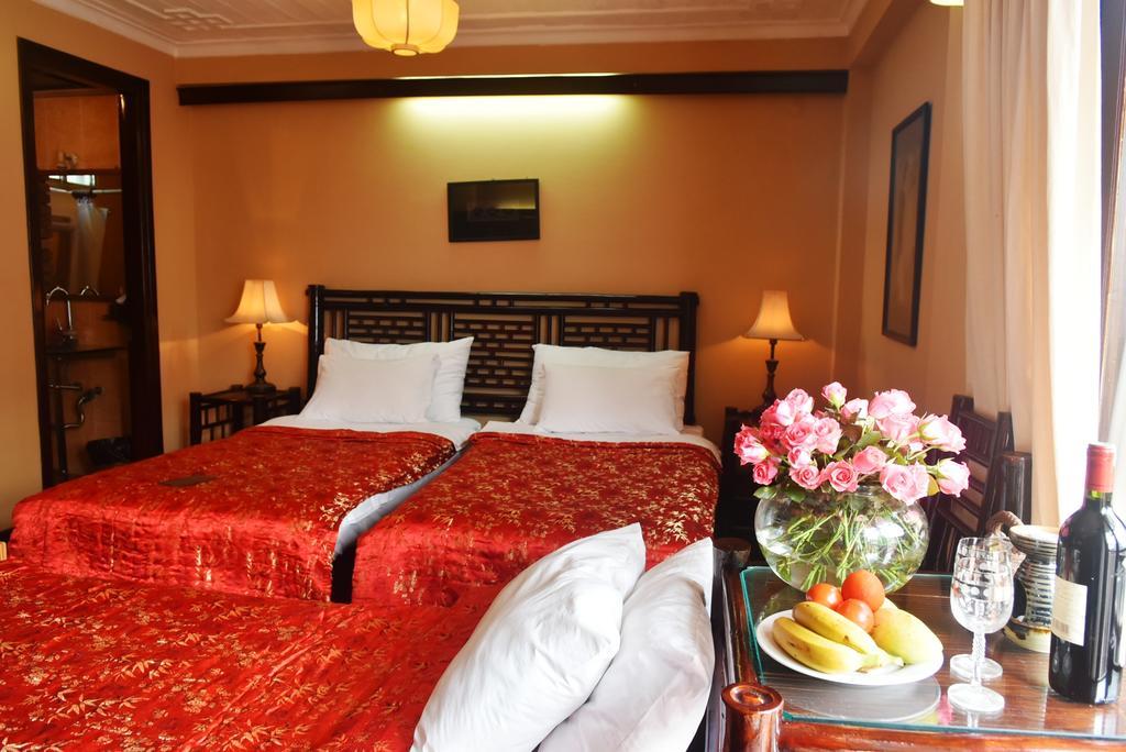 Hotel Garden Queen Ханой Екстериор снимка