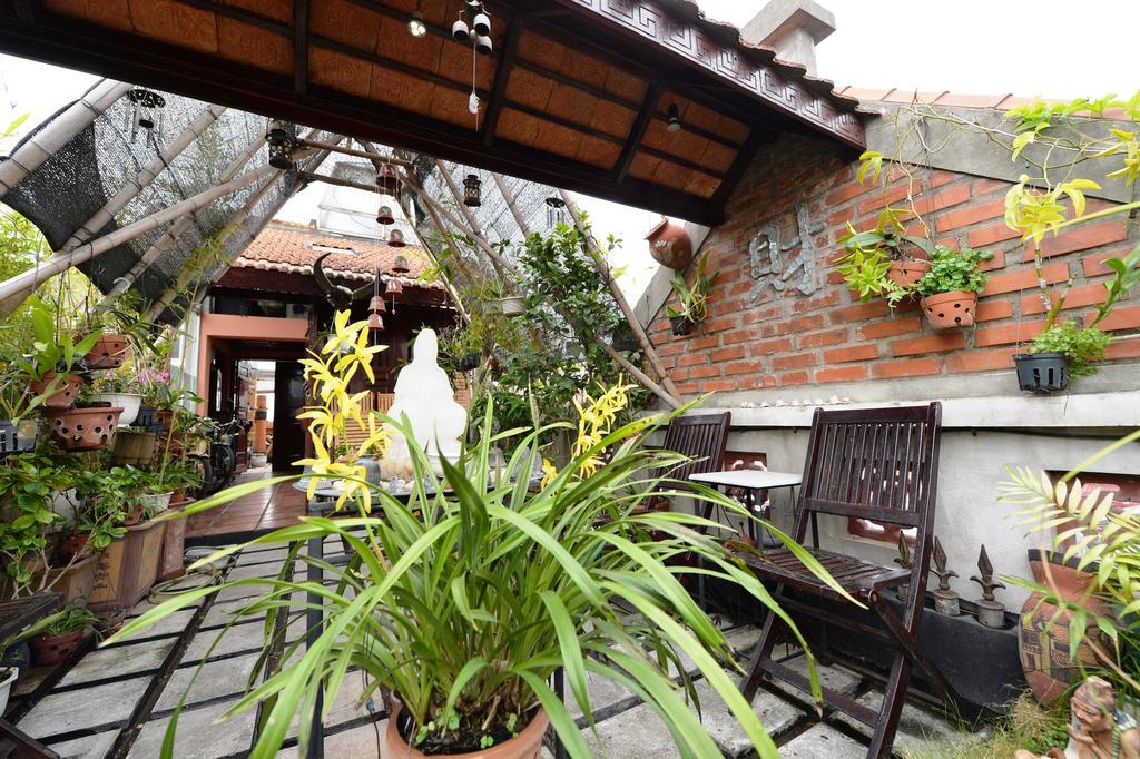Hotel Garden Queen Ханой Екстериор снимка